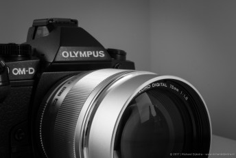 Olympus 75mm